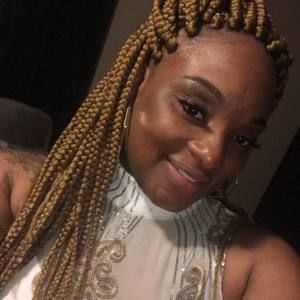 Meet your Posher, Sheena